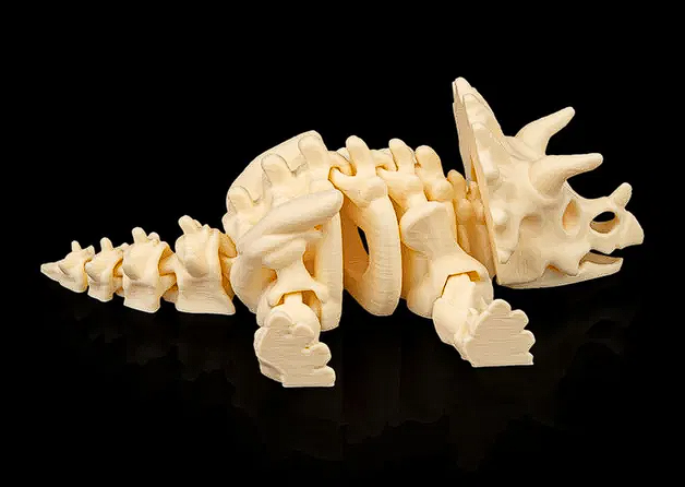 🦴 3D Printed Fossil Art: Detailed Triceratops Skeleton Figure 🦕
