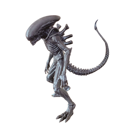 Rare Xenomorph Alien Figure - Hand-Painted Resin Collectible - 5.5" Tall