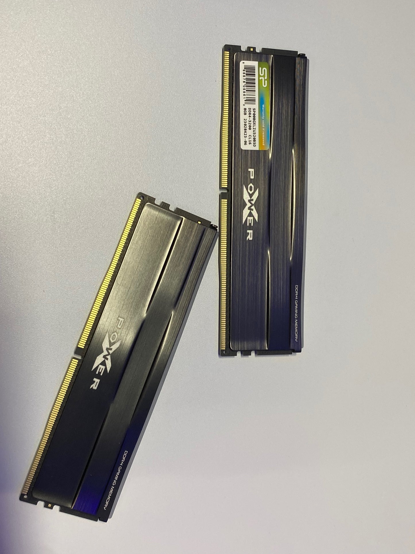 2x 8GB DDR4 3200MHz CL16 Silicon Power XPOWER Gaming RAM – Used Excellent Condition