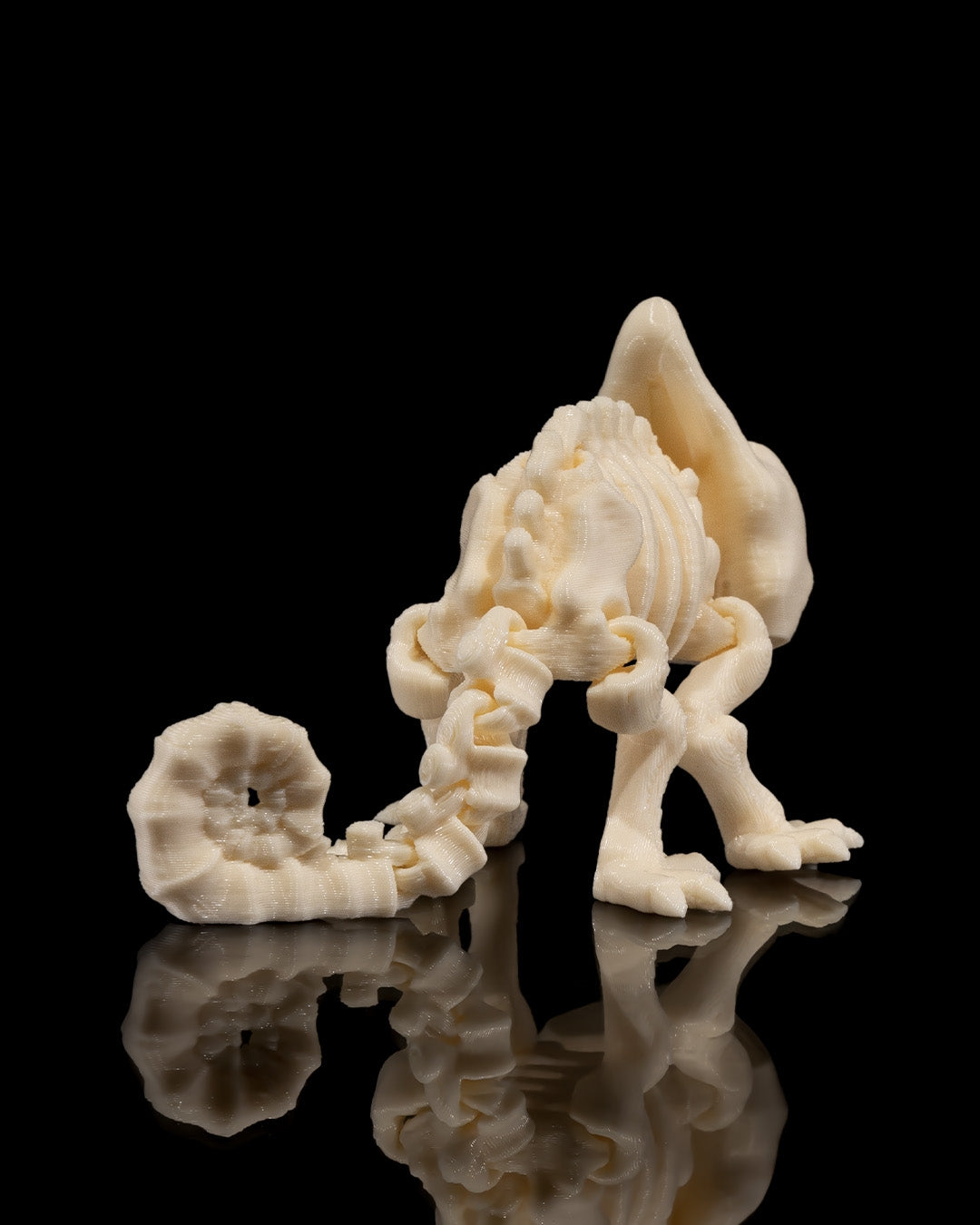 Articulated Skeleton Chameleon – 3D Printed Flexible Figure – 6 cm – Single